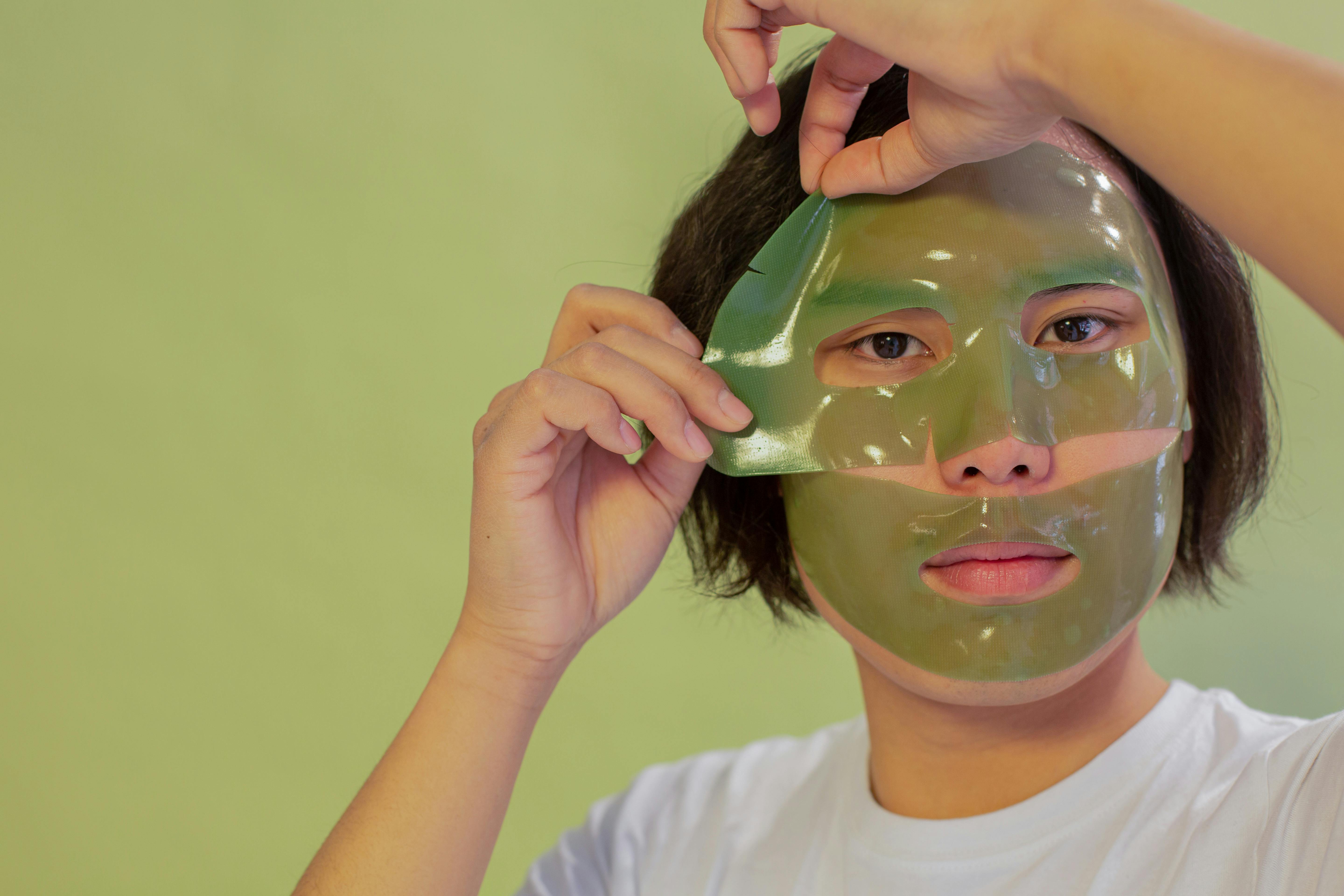 Essential Guide to Being Attractive in 2025: Smart Tips to Shine
