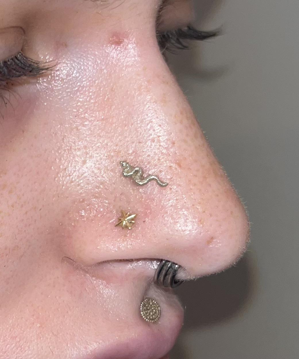 How to Clean a Nose Piercing