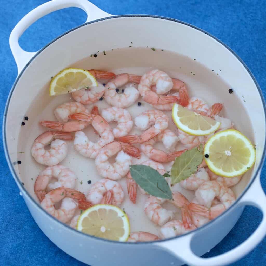 how long to boil frozen shrimp