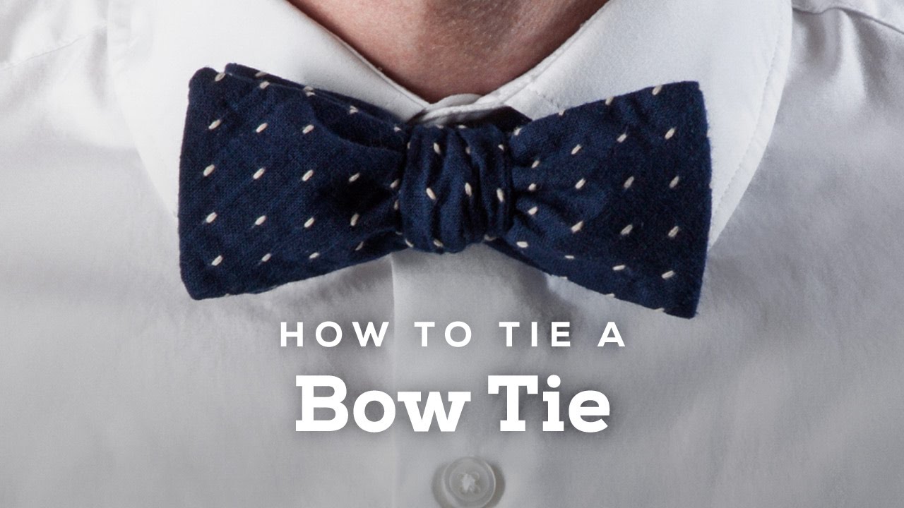 Step by step bowtie tying