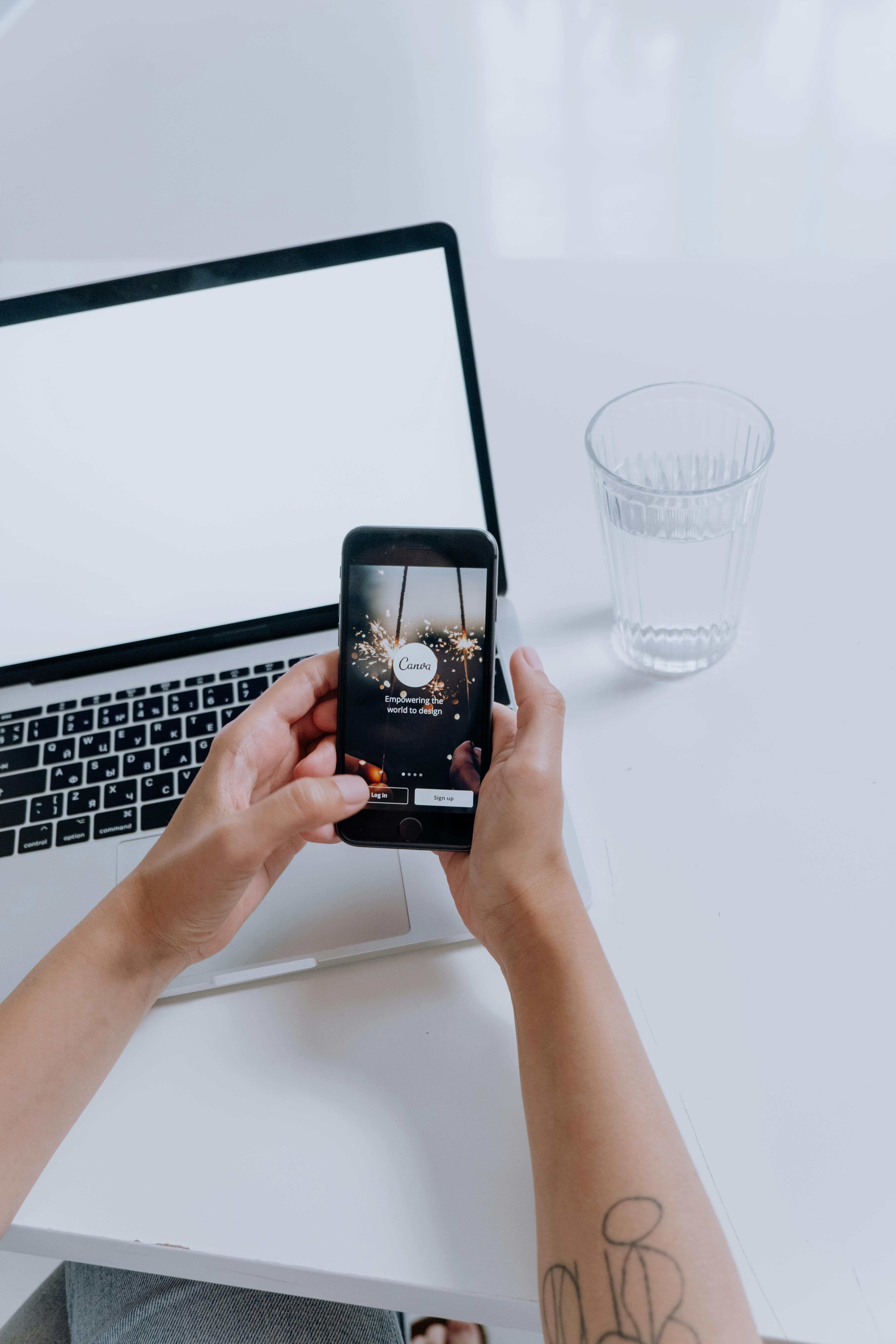 Connecting iPhone to MacBook